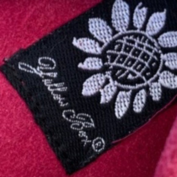 Women's Super Soft Slip-On Slides • Size: 8.5 - Picture 5 of 5